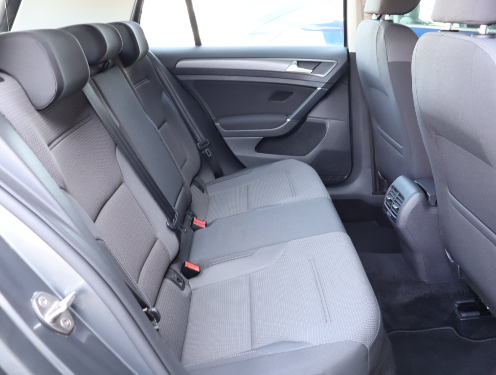 Volkswagen e-Golf