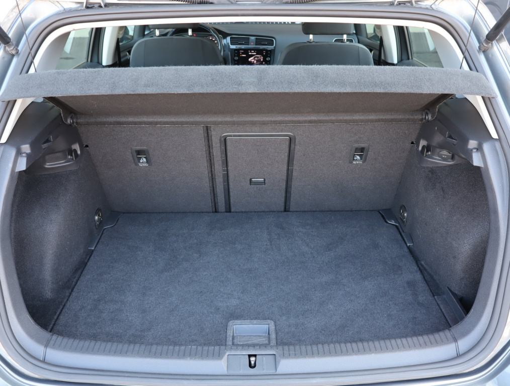 Volkswagen e-Golf