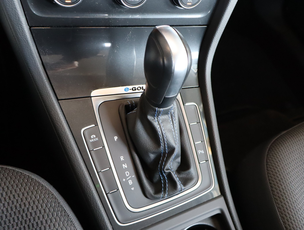 Volkswagen e-Golf