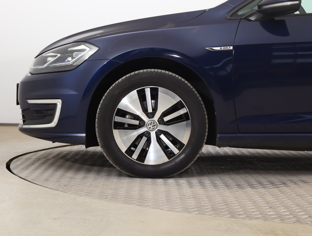 Volkswagen e-Golf
