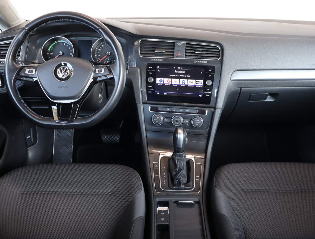 Volkswagen e-Golf