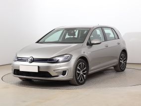 Volkswagen e-Golf - 2020
