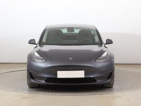 Tesla Model 3 - 2021