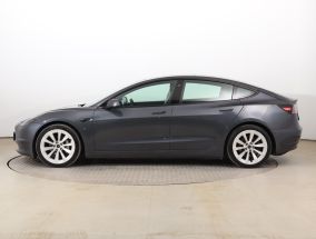 Tesla Model 3 - 2021