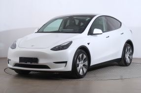 Tesla Model Y - 2021