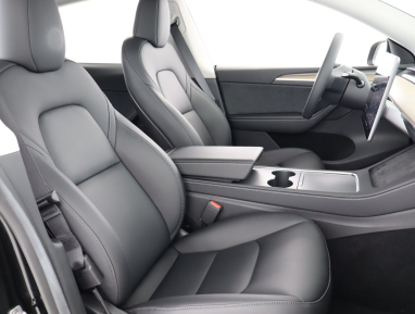 Tesla Model Y - 2022
