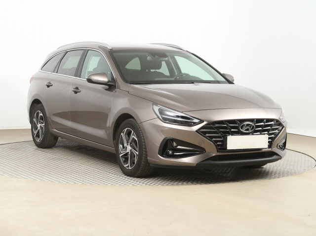 Hyundai i30 2022