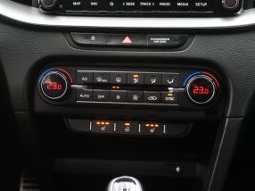Kia XCeed - 2021