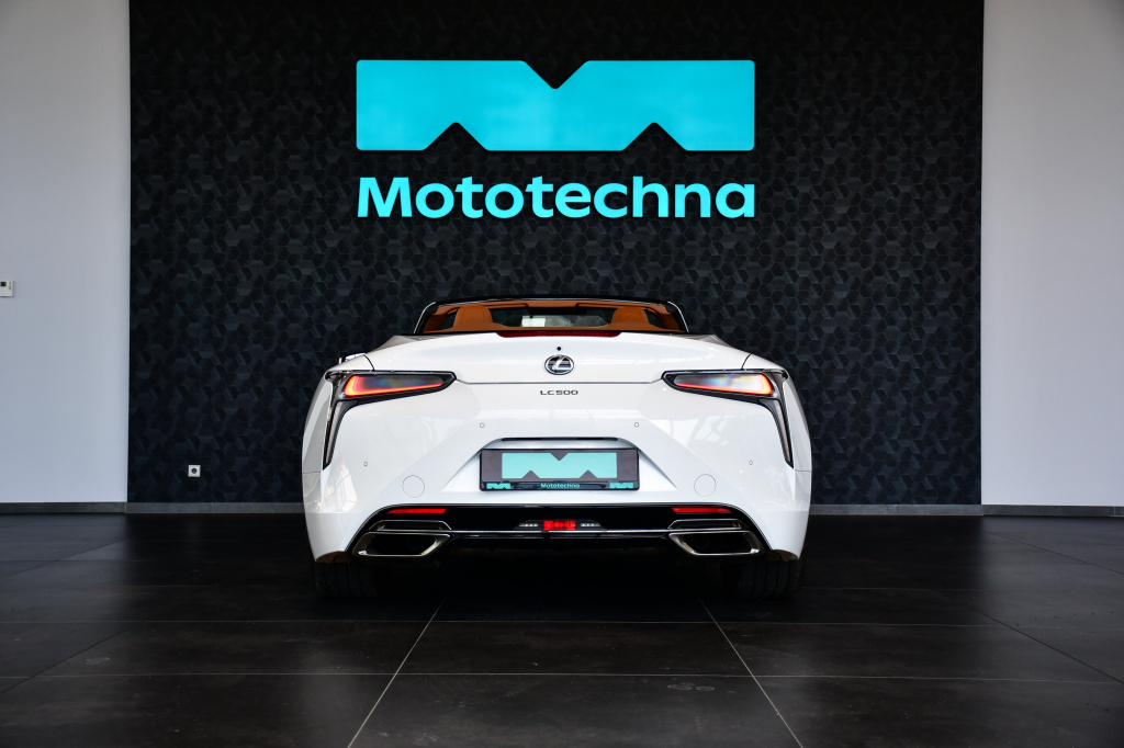 Lexus LC