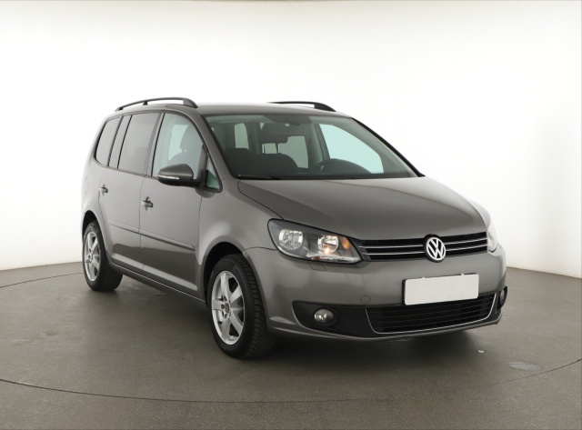 Volkswagen Touran 2011