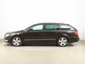 Skoda Superb - 2013