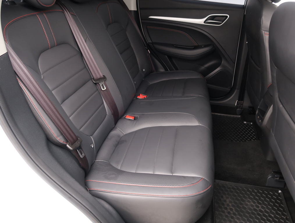 MG ZS SUV