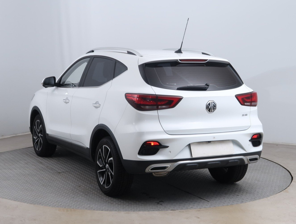MG ZS SUV