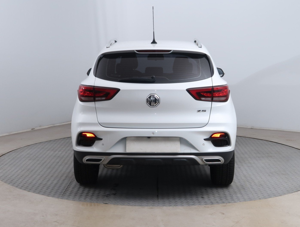 MG ZS SUV
