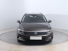 Volkswagen Passat - 2015