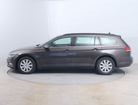 Volkswagen Passat - 2015