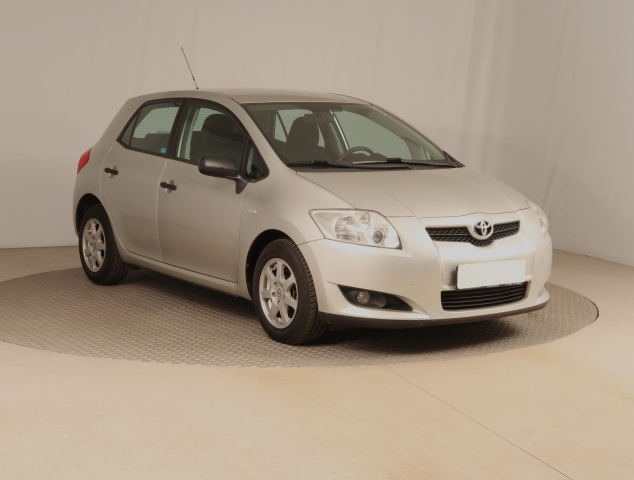 Toyota Auris 2009