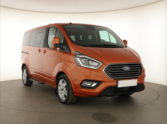 Ford Tourneo Custom 2018