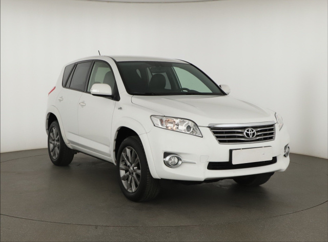 Toyota RAV4 2013