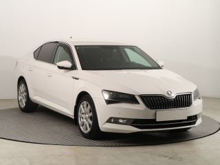 Škoda Superb, 2016