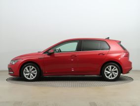 Volkswagen Golf - 2021