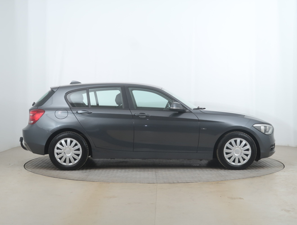 BMW 1
