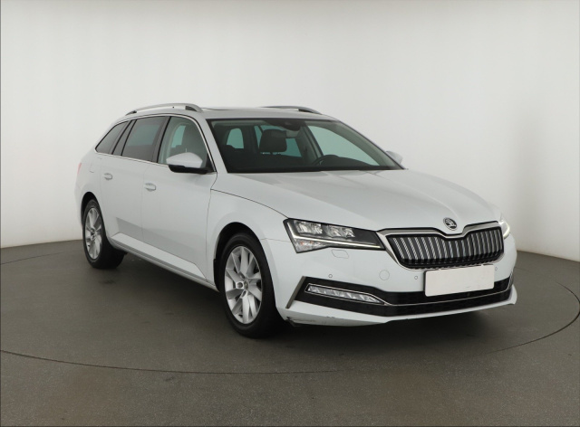 Škoda Superb 2020