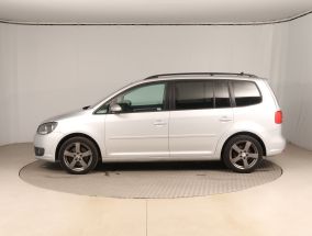 Volkswagen Touran - 2013