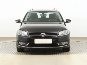 Volkswagen Passat - 2012