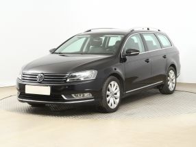 Volkswagen Passat - 2012