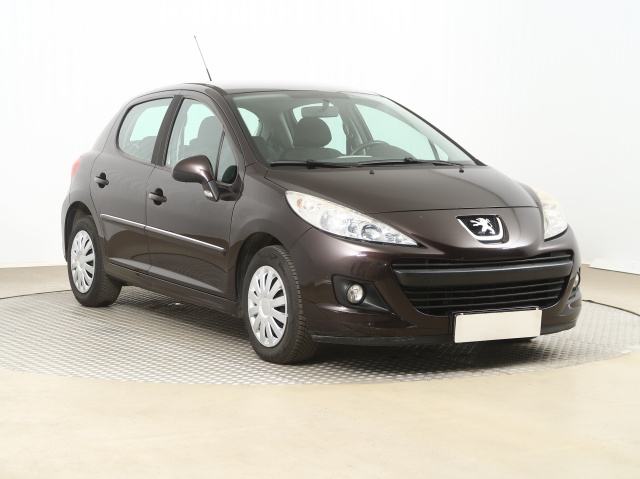 Peugeot 207 2011