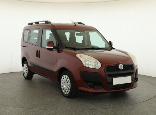 Fiat Doblo 2011
