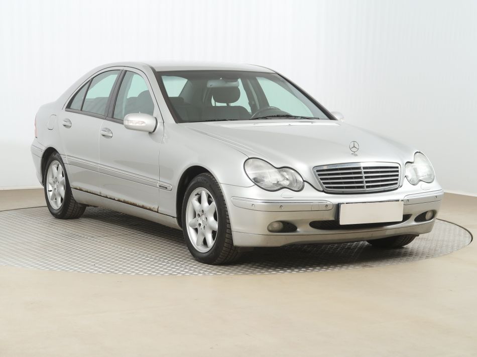 Mercedes-Benz C - 2000