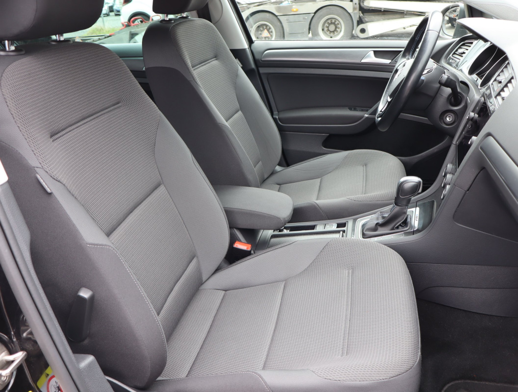 Volkswagen e-Golf
