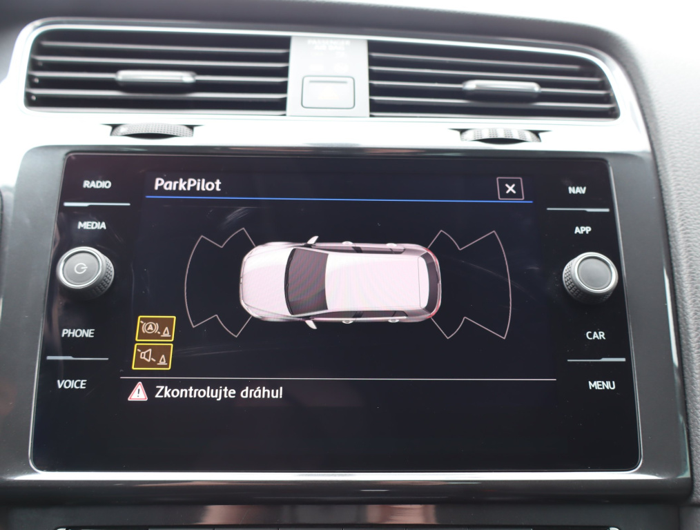 Volkswagen e-Golf