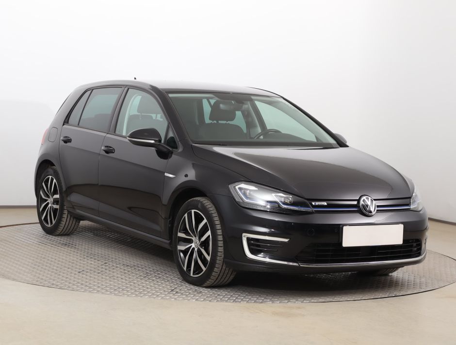 Volkswagen e-Golf - 2019
