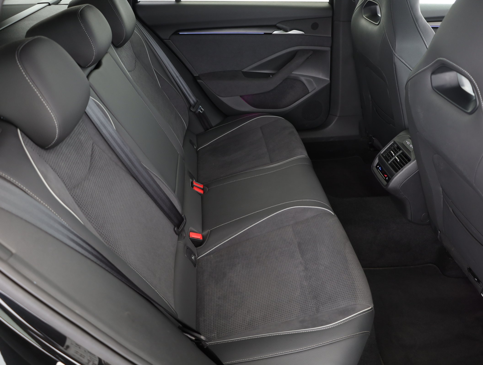 Škoda Superb - 2025