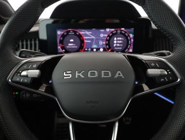 Škoda Superb - 2025