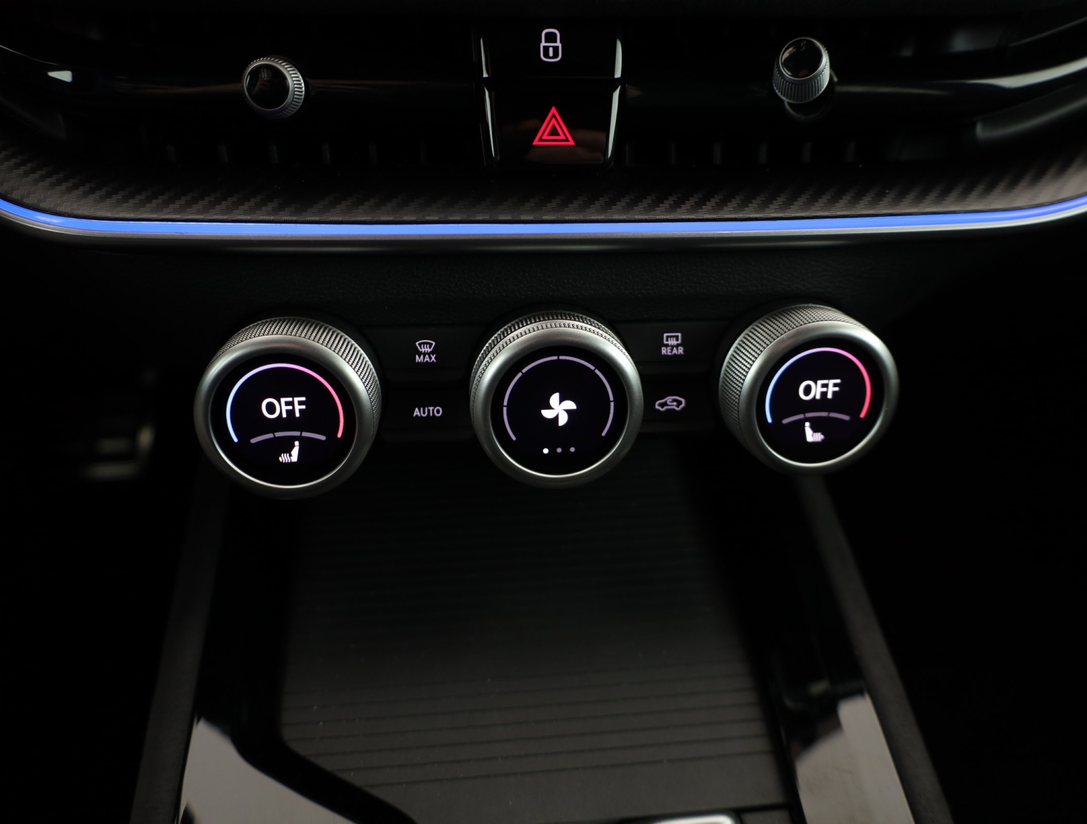 Škoda Superb - 2025