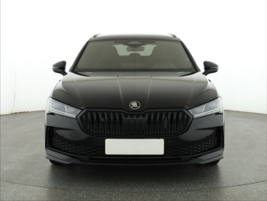 Škoda Superb - 2025