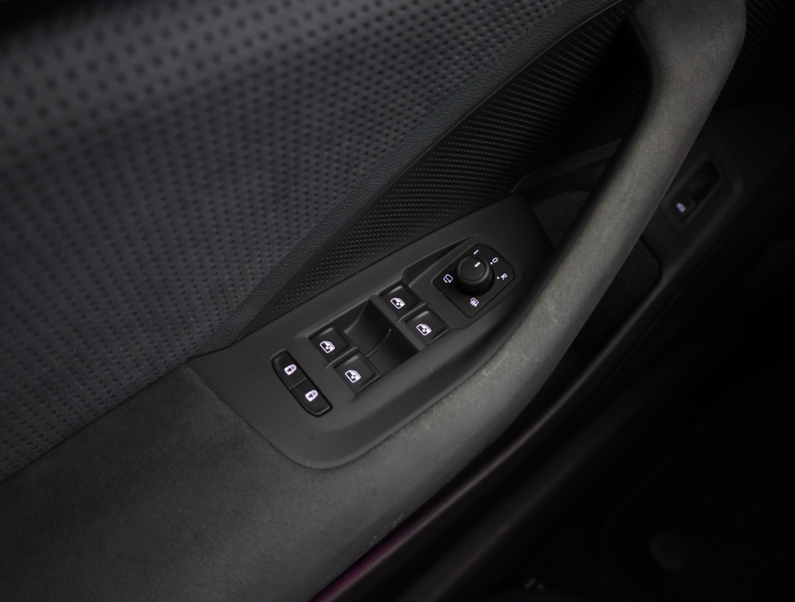 Škoda Superb - 2025