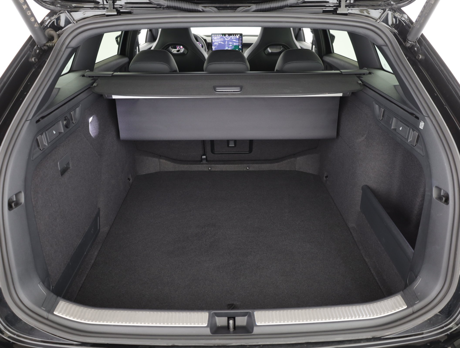 Škoda Superb - 2025