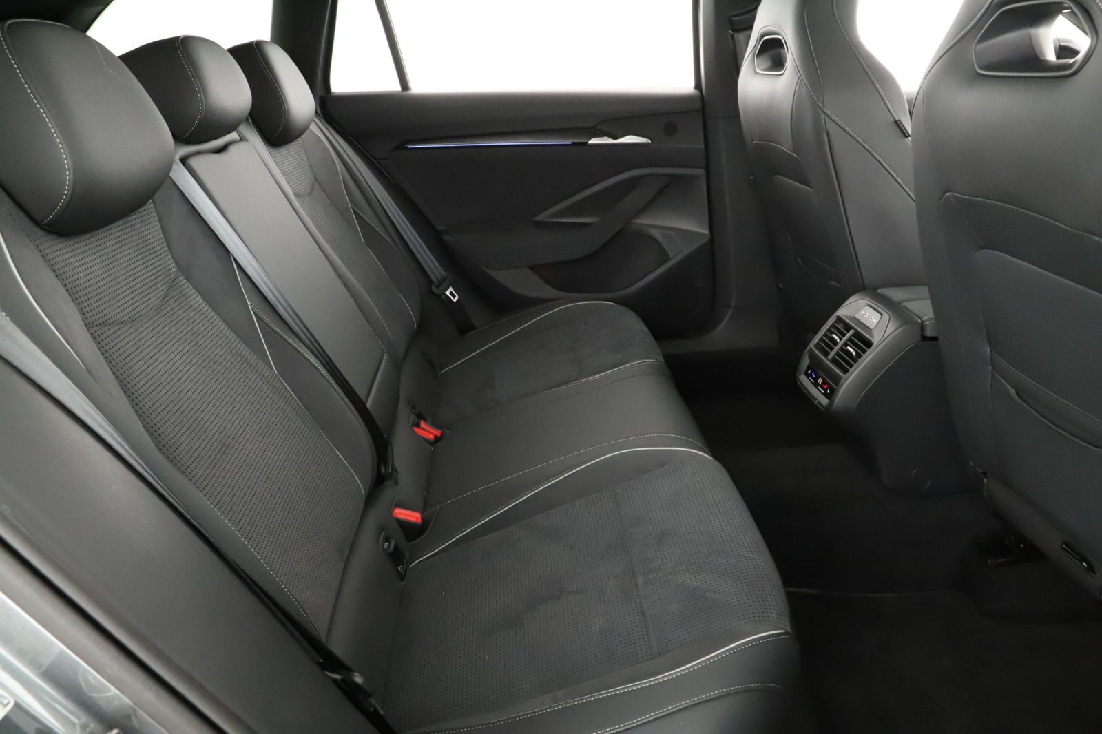 Škoda Superb - 2025