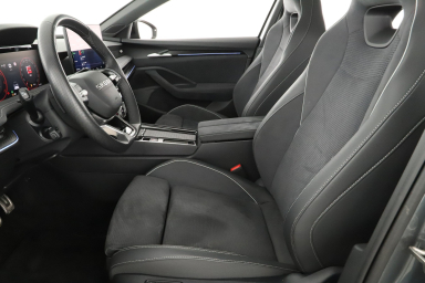 Škoda Superb - 2025