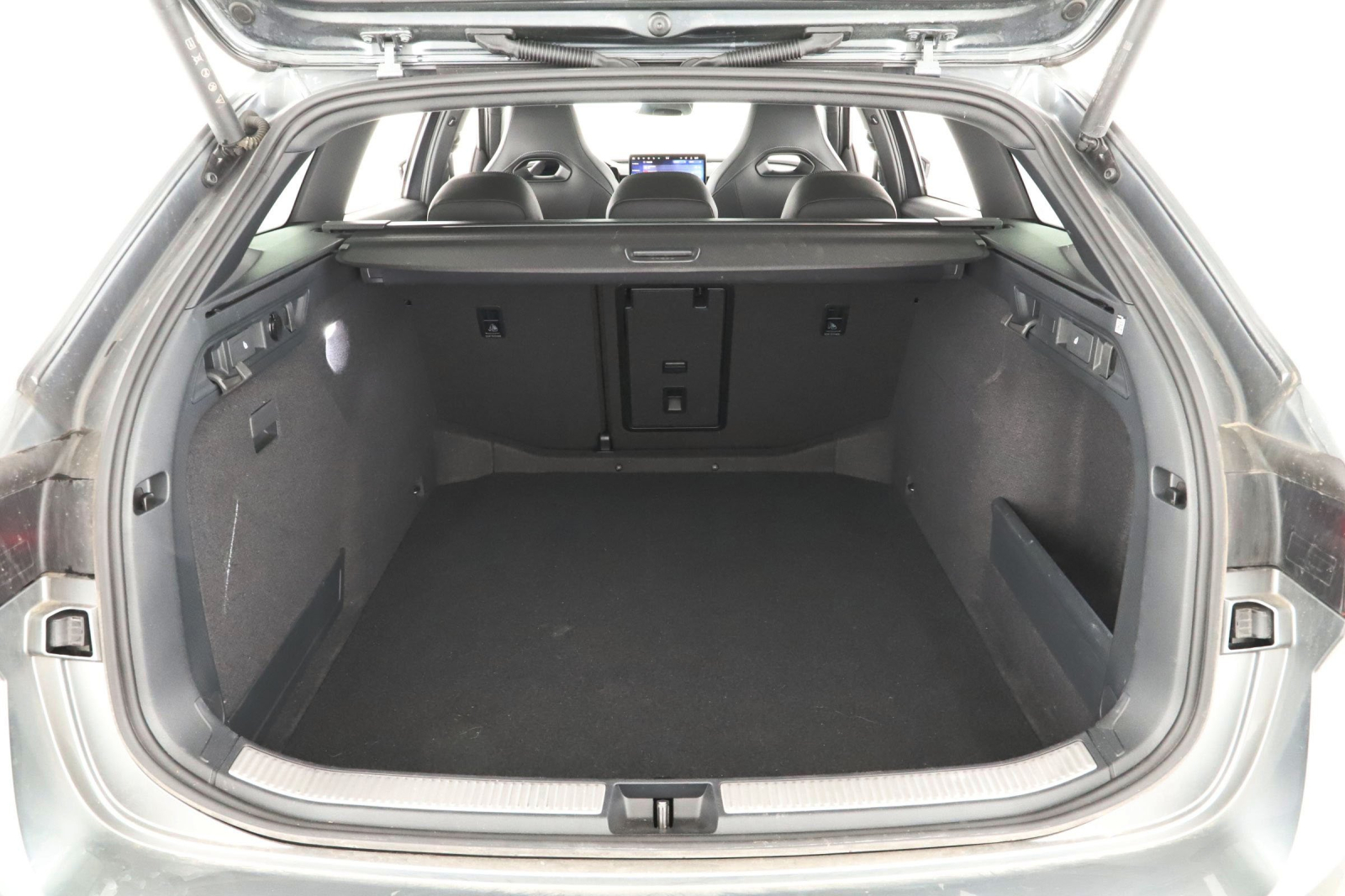 Škoda Superb - 2025