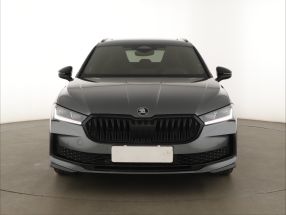Škoda Superb - 2025