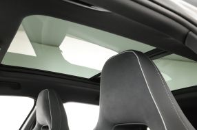 Škoda Superb - 2025