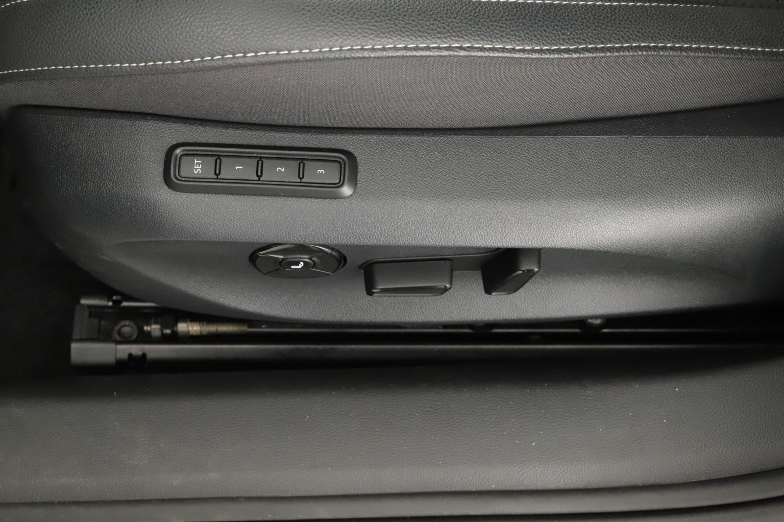 Škoda Superb - 2025