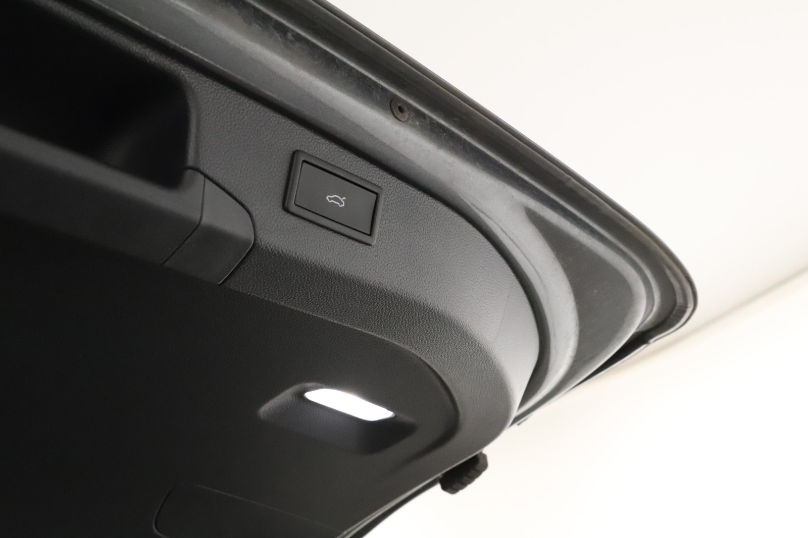 Škoda Superb - 2025