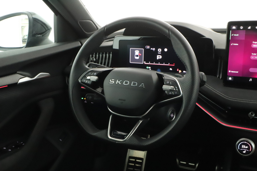 Škoda Superb, 2025
